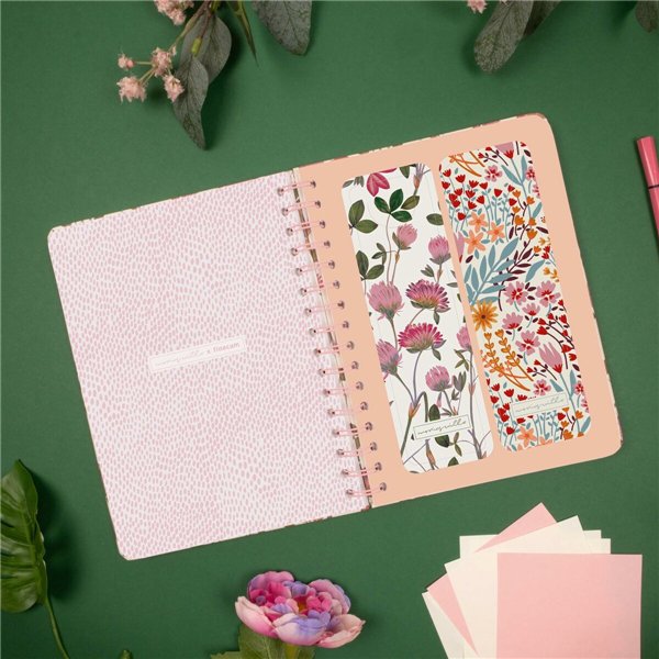 Diary Finocam MONIQUILLA A5 15,5 x 21,2 cm 2026