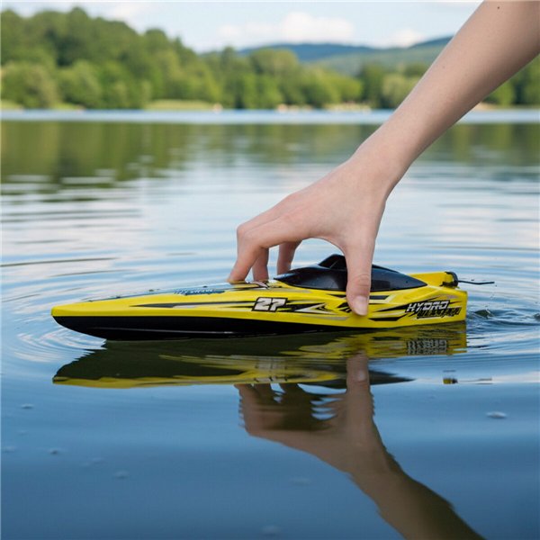 Remote-Controlled Car Maisto (6 Units)