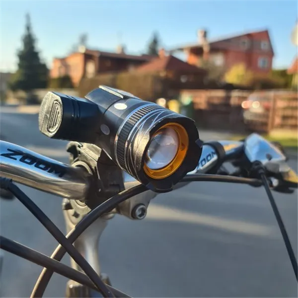 T6 USB-pyöränvalo + takavalo 23681