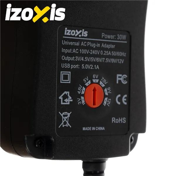 Izoxis 26106 universālais barošanas avots