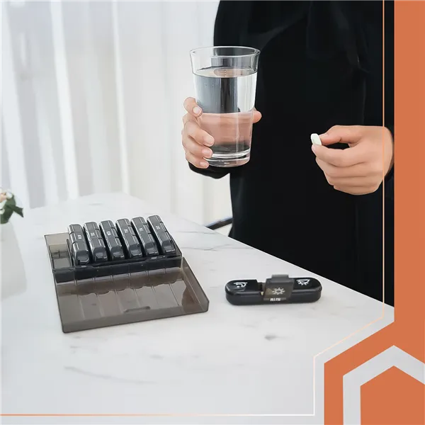 Ruhhy 26346 7-day medication organizer