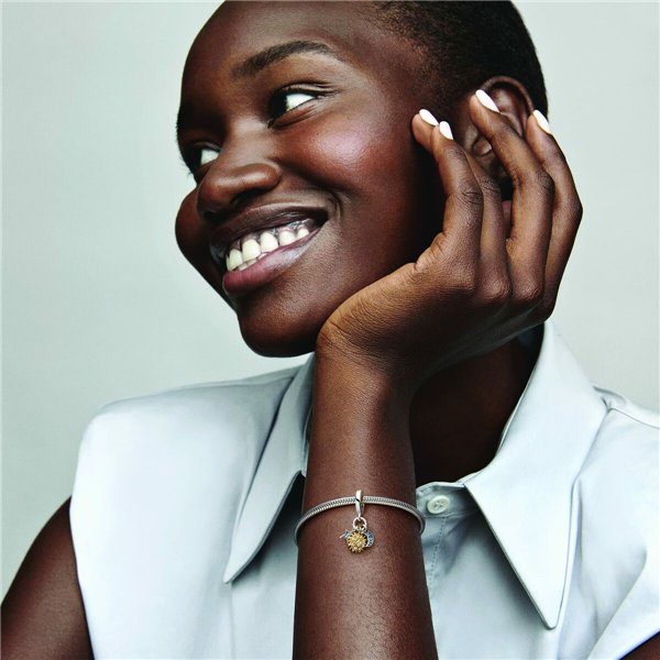 Moteriški karoliukai Pandora