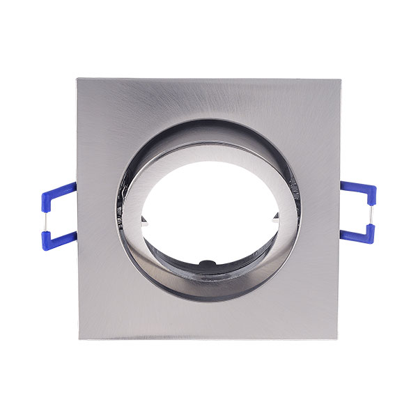 BRY-MITTO-AR-SQR-NCK-SPOTLIGHT