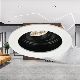 BRY-BETA-A-RND-WHT-BLC-SPOTLIGHT