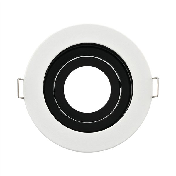 BRY-BETA-A-RND-WHT-BLC-SPOTLIGHT