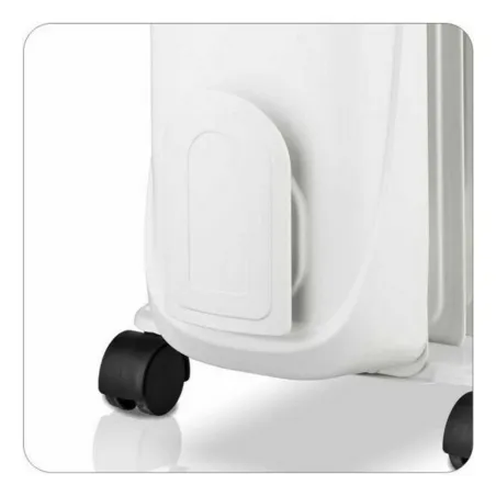 Öljytäytteinen lämpöpatteri (11-lokeroinen) Haeger OH011007A 2500 W Valkoinen