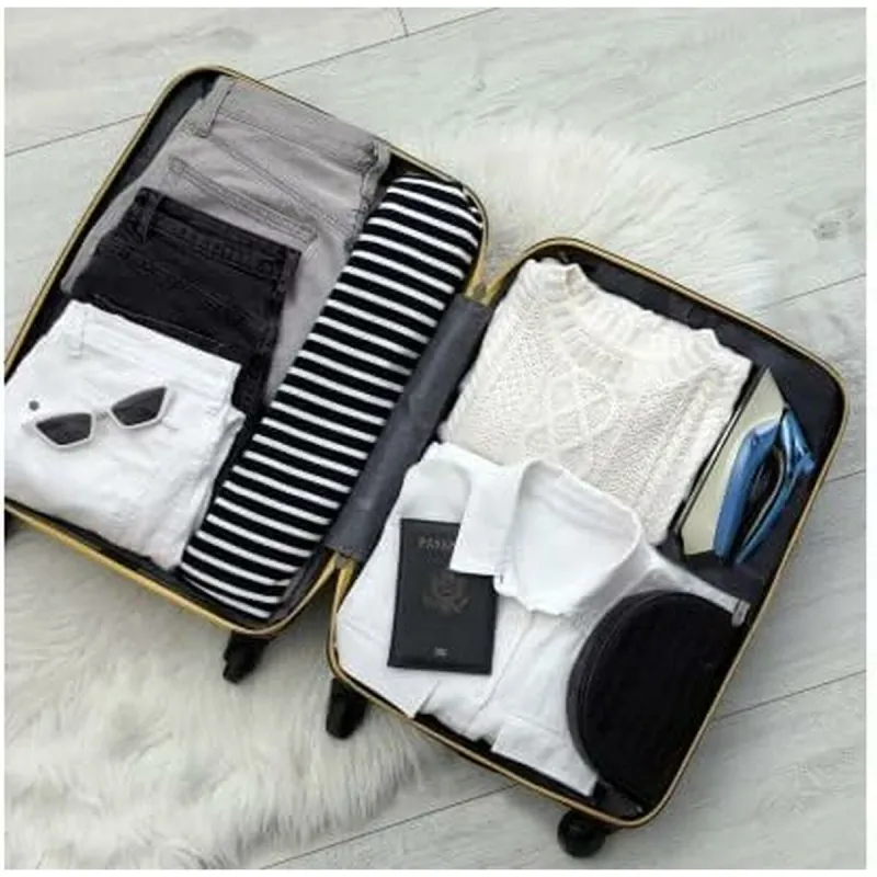 Matkahöyrysilitysrauta kuivatoiminnolla Black & Decker BXIR1000E