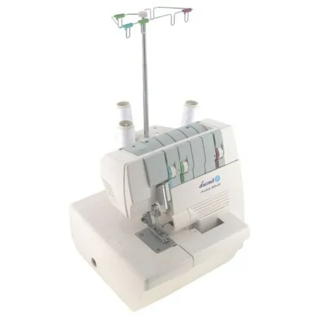 Šujmašīna Łucznik Overlock 820D-3