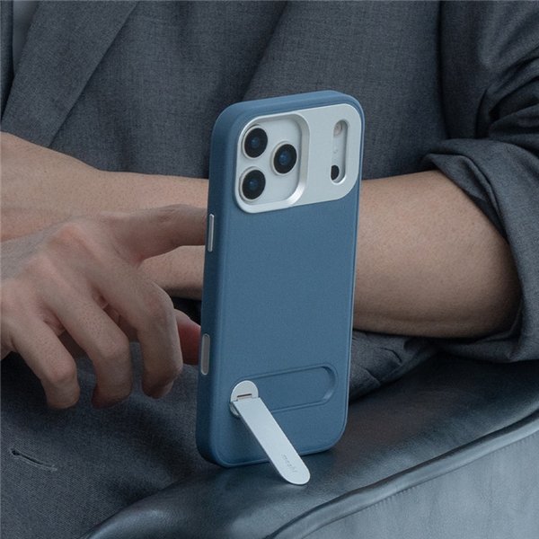 Moshi Kameleon MagSafe - Case iPhone 17 Pro Max with Stand Function (Milktea Brown)