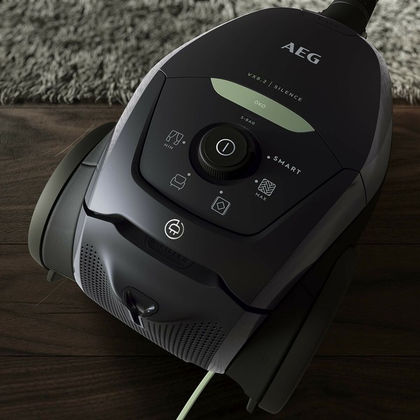 Pölynimuri AEG VX82-1-ÖKO Musta 600 W
