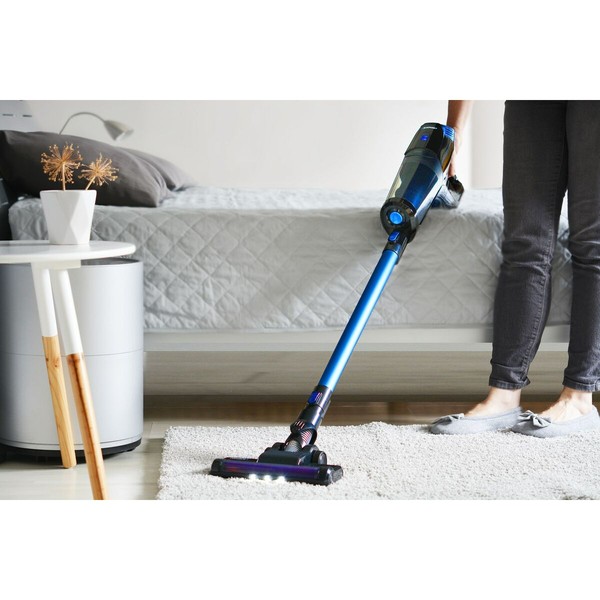Langaton pussiton imuri harjalla Blaupunkt VCH602BL