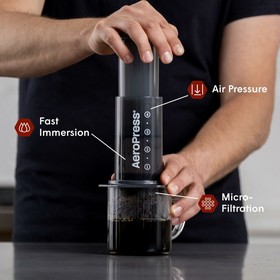Nešiojamas Kavos Aparatas Aeropress 85R11 Juoda Skaidrus