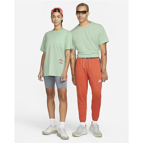 Lühikeste varrukatega T-särk, meeste ja naiste Nike DR7671-308 Heleroheline (XS)
