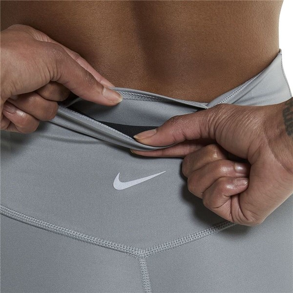 Naiste spordiretuusid Nike Dri-FIT Swoosh Hall