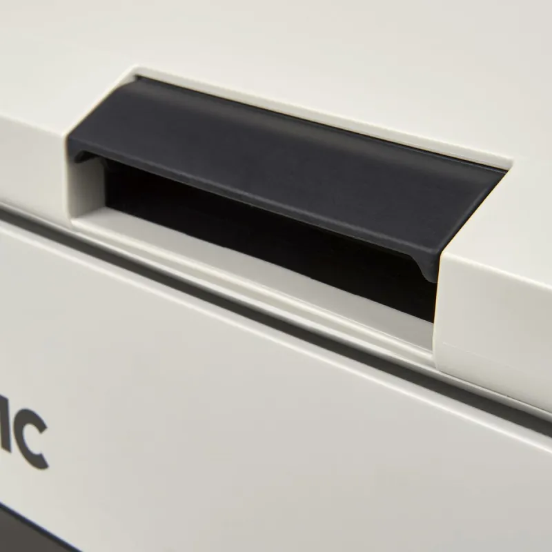 Kaasaskantav Dometic Must Beež