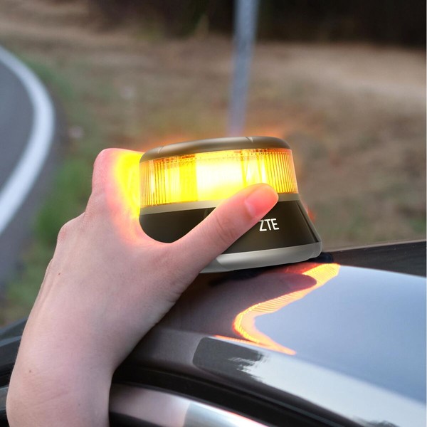 V16 Emergency Beacon connected DGT 3.0 ZTE E1