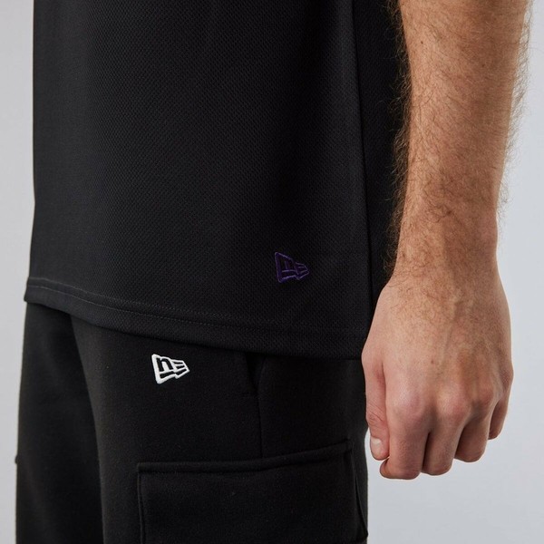 Lühikeste Varukatega Spordisärk MESH TEE LOSLAK BLKTRP New Era 60284737 Must
