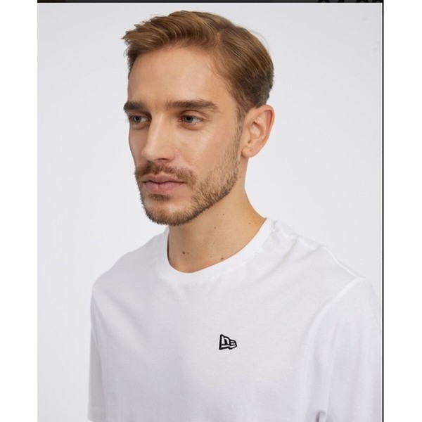 Lühikeste Varukatega Spordisärk New Era ESSENTLS TEE 60416745 Valge
