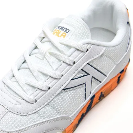 Children's Indoor Football Shoes Kelme Trueno Lace White