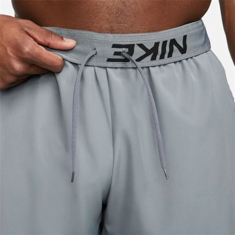 Urheilushortsit Nike