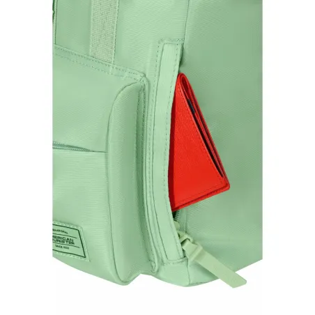 Casual Backpack American Tourister Urban Groove Pastels Roll Top Green 17 L Casual (1 Piece)
