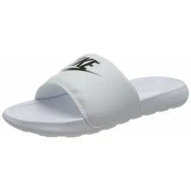 Paplūdimio šlepetės moterims Nike VICTORI ONE SLIDE CN9677 100 Balta