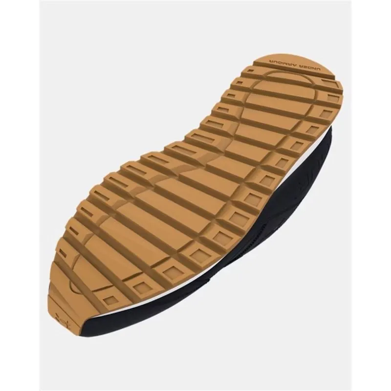 Naisten lenkkikengät Under Armour Essential Runner Musta