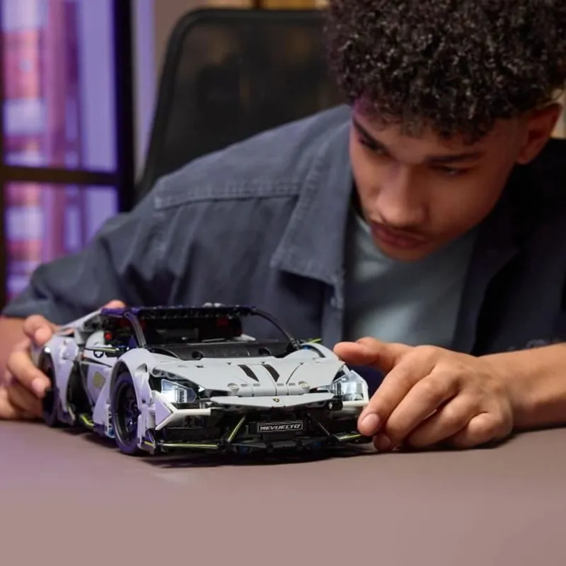 Celtniecības Komplekts Lego TECHNIC 42214 Lamborghini Revuelto