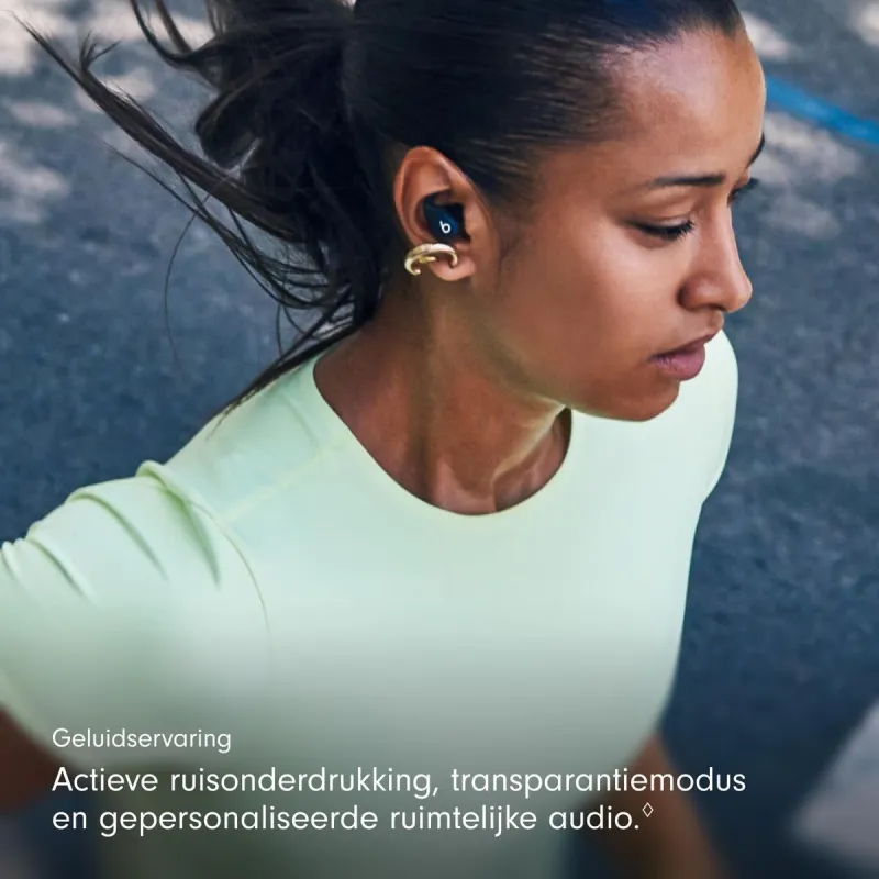 Headphones with Microphone Apple ME2J4ZM/A Black Jet Black