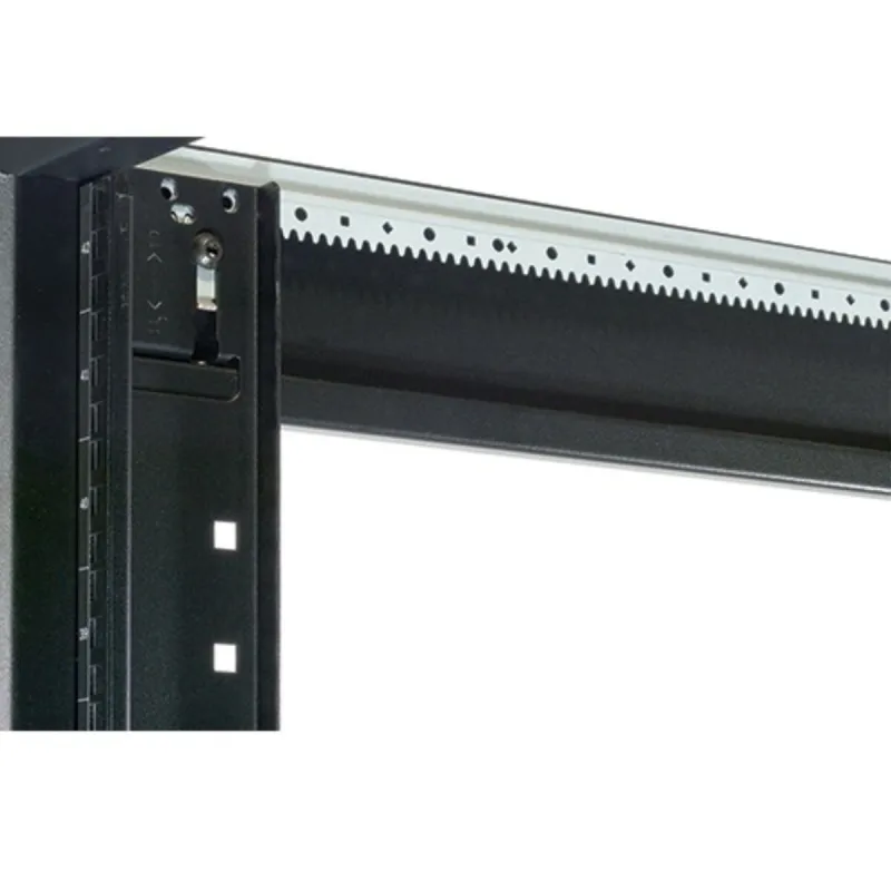 Seinakinnitusega Serverikapp APC AR3100X609
