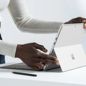 Klaviatūros dėžė Microsoft 8X6-00179