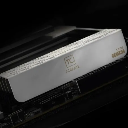 RAM Memory Team Group CTCWD564G6400HC34BDC01