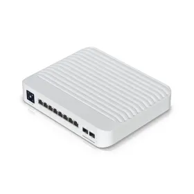 Slēdzis UBIQUITI USW-PRO-8-POE