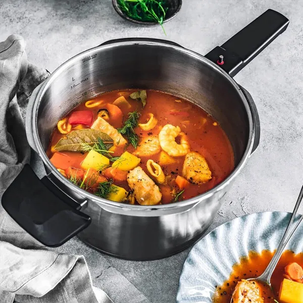 Greitpuodis Fissler VITAQUICK PREMIUM GLOSSY Nerūdijantis plienas 6 L