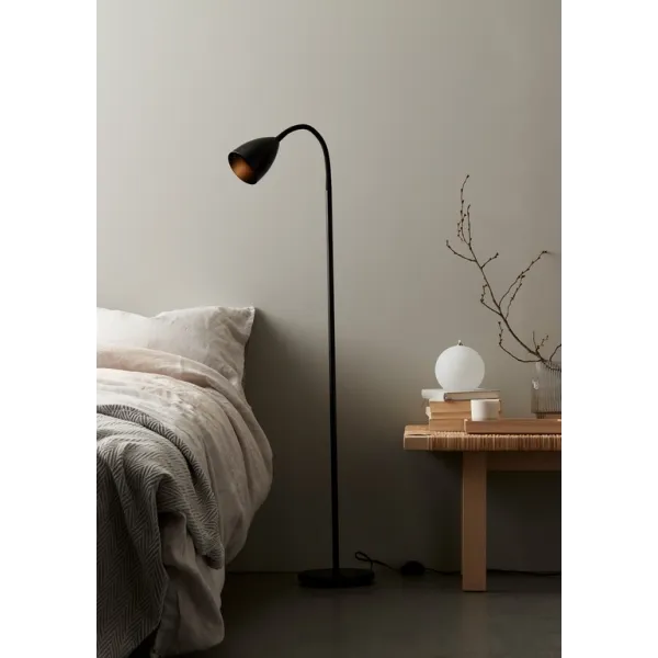 Trotsig floor lamp flat black GU10