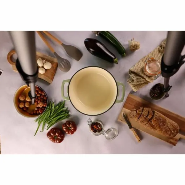 Кастрюля с крышкой Menastyl