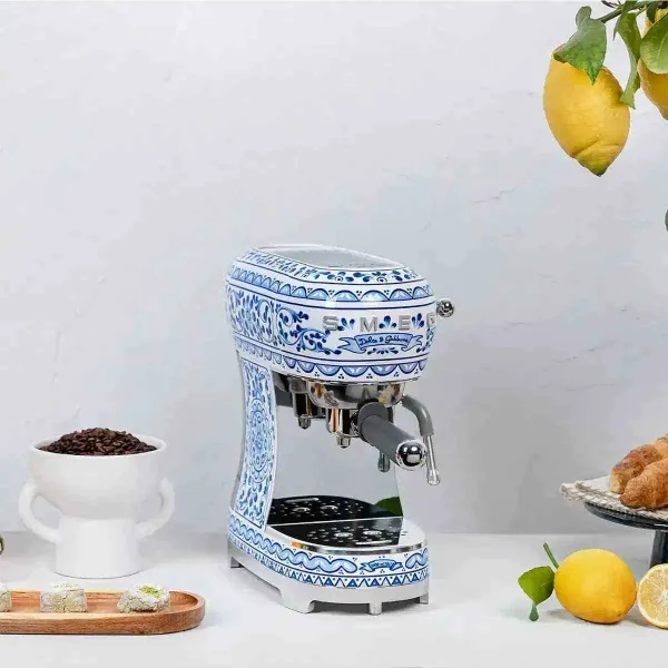 Express Manual Coffee Machine Smeg ECF02DGBEU 1350 W