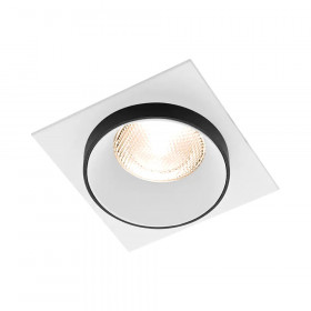 BRY-ALFA-E-SQR-WHT-BLC-SPOTLIGHT