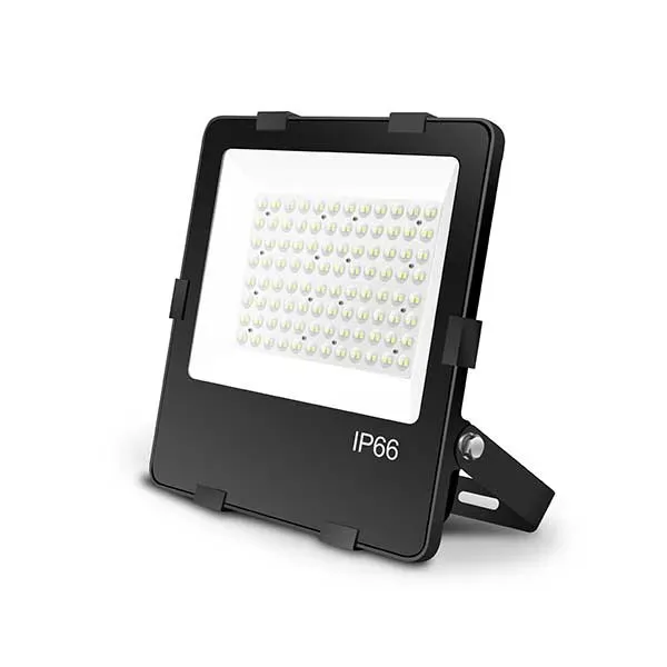 High efficiency LED spotlight 200W 30000 lm 150 lm/W AC200-277 V IP66 IK08 PF0.9 90°