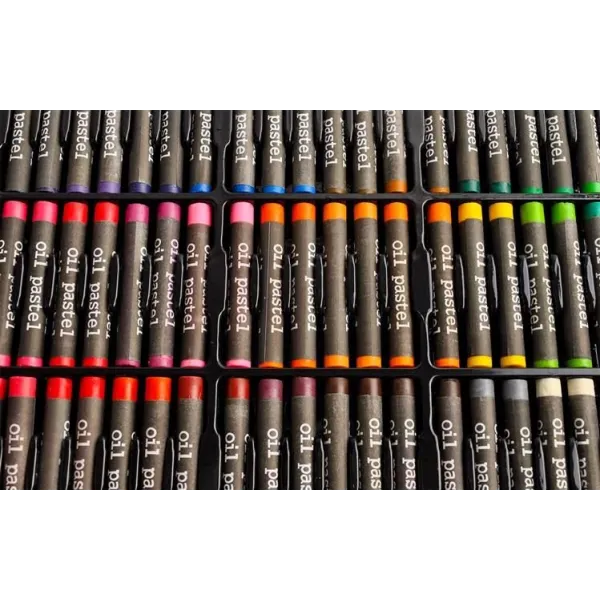 Painting set in a case 288 pcs