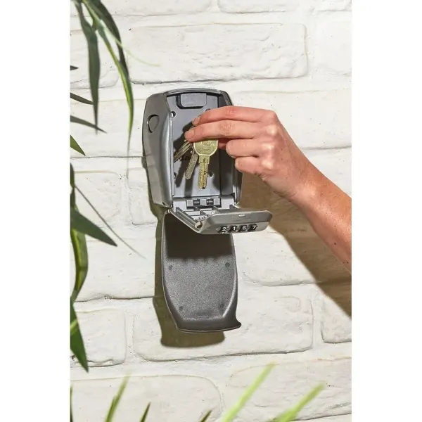 Võtmekapi Master Lock hall