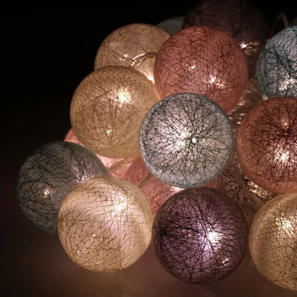 Cotton balls 30 LED decorative lights, electric garland Springos CL0154 turquoise-pink