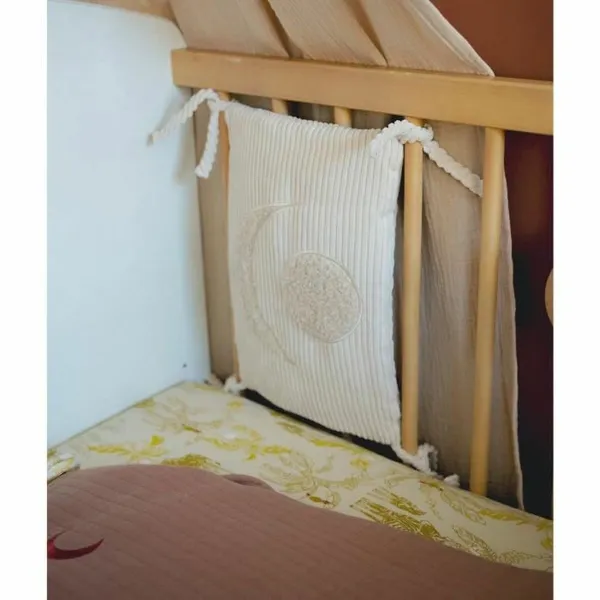 Mazuļa gultas aizsargs Domiva