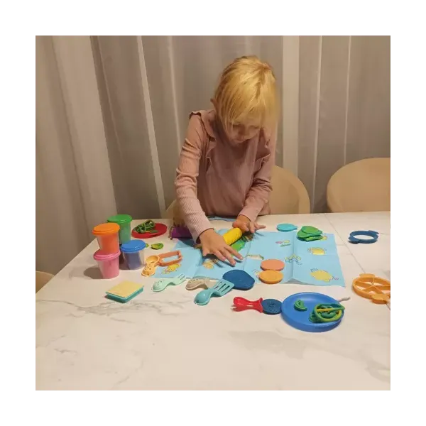 Plastikinė masė - rinkinys Kruzzel 22561