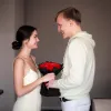 Muilo gėlių puokštė Springos HA7440 32 raudonos rožės