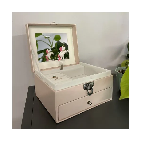 Jewelry box/case with music box 22903