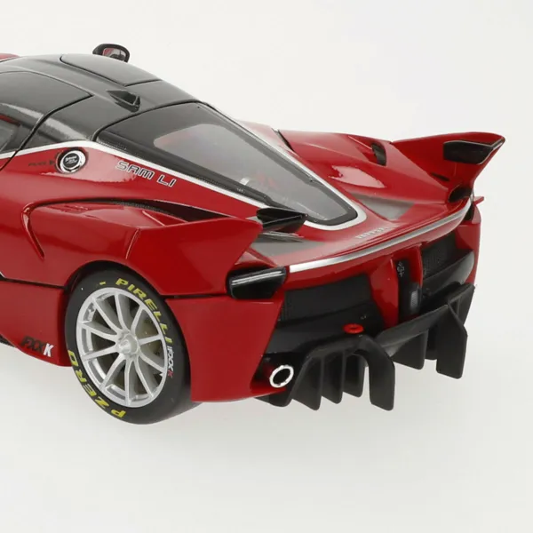 Автомобиль Bburago Ferrari FXX K #88 1:18