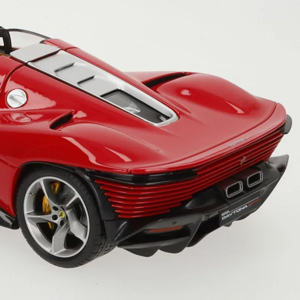 Автомобиль Bburago Ferrari Daytona SP 1:18