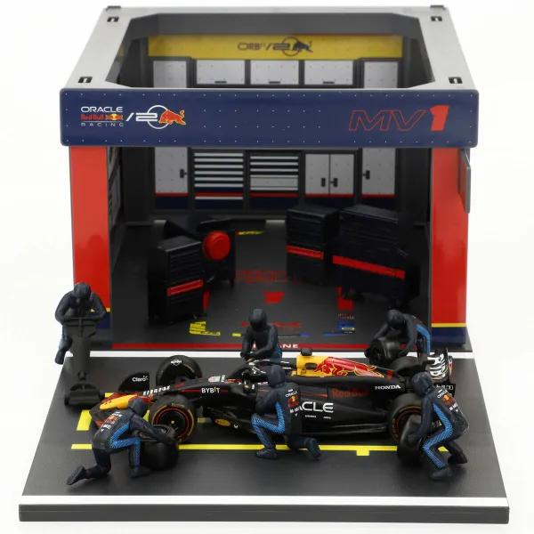 Dragreisa auto Red Bull BURAGO (4 gb.)