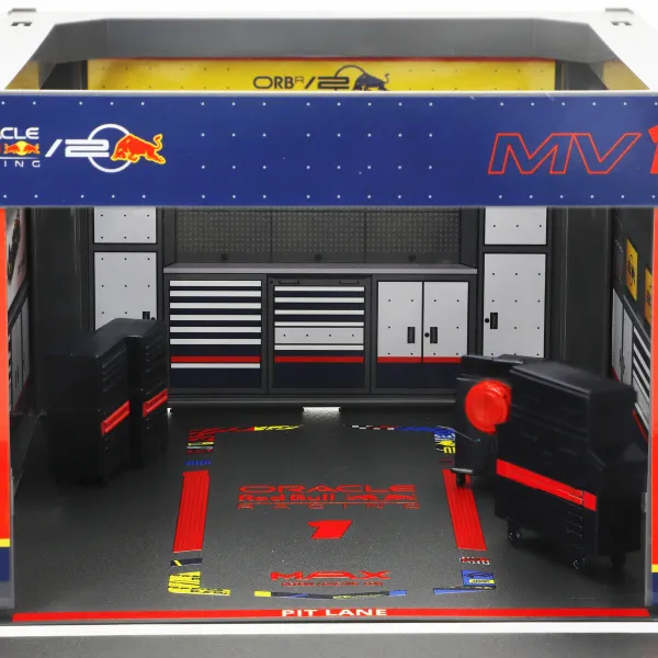 Dragreisa auto Red Bull BURAGO (4 gb.)